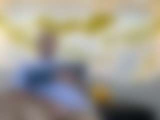 ZeusTrys's Live Sex Cam Show
