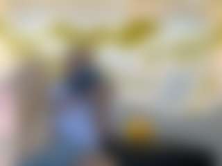 ZeusTrys's Live Sex Cam Show