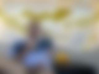 ZeusTrys's Live Sex Cam Show