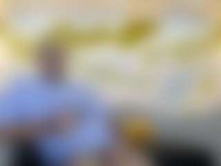 ZeusTrys's Live Sex Cam Show