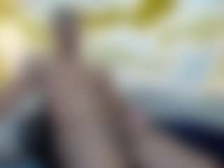 ZeusTrys's Live Sex Cam Show