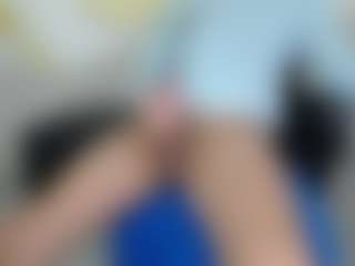 ZeusTrys's Live Sex Cam Show