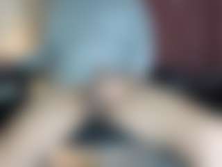 ZeusTrys's Live Sex Cam Show