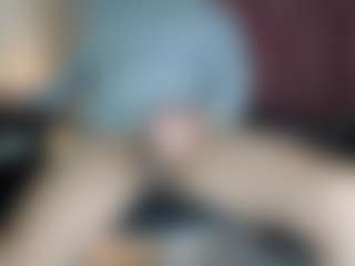 ZeusTrys's Live Sex Cam Show