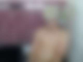 ZeusTrys's Live Sex Cam Show