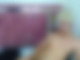 ZeusTrys's Live Sex Cam Show