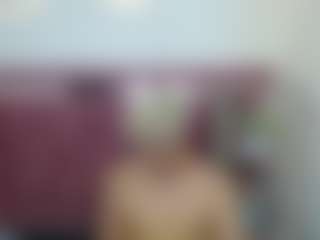 ZeusTrys's Live Sex Cam Show
