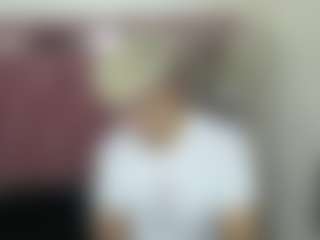 Pokaz na żywo z ZeusTrys - White na Camsoda | colombia