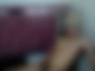ZeusTrys's Live Sex Cam Show