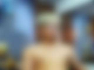 ZeusTrys's Live Sex Cam Show