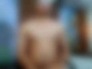 ZeusTrys's Live Sex Cam Show