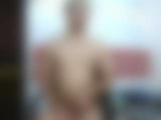 ZeusTrys's Live Sex Cam Show