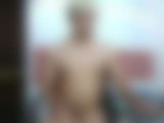 ZeusTrys's Live Sex Cam Show