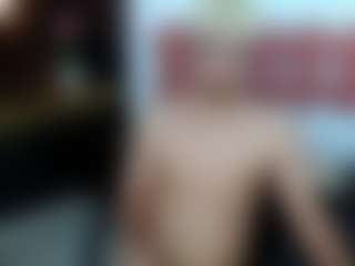ZeusTrys's Live Sex Cam Show