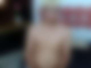Live cam show with ZeusTrys - Bull on Camsoda