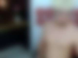 ZeusTrys's Live Sex Cam Show
