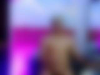 ZeusTrys's Live Sex Cam Show