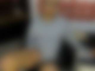 ZeusTrys's Live Sex Cam Show