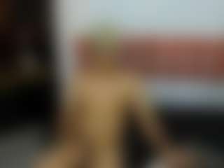 ZeusTrys's Live Sex Cam Show
