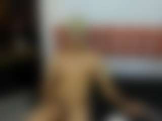 ZeusTrys's Live Sex Cam Show