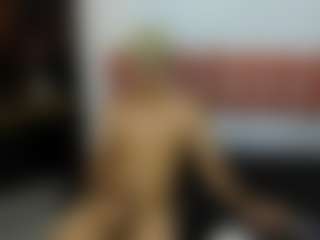Live cam show with ZeusTrys - Bull on SpunkLive