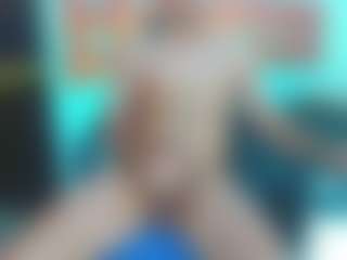 ZeusTrys's Live Sex Cam Show