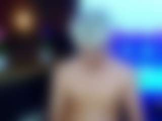 Live cam show with ZeusTrys - Anal Toys on AdultVida.com