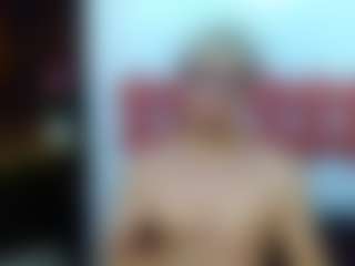 ZeusTrys's Live Sex Cam Show