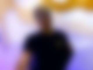 ZeusTrys's Live Sex Cam Show