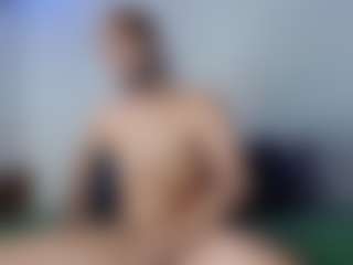 Live cam show with Drackul - Black Hair on Fling VIP Chat