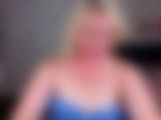 Live cam show with Lillit-Fabia - Mature Young Adult on Fling VIP Chat
