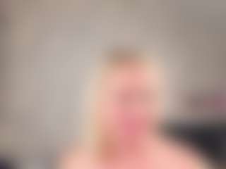 Live cam show with Lillit-Fabia - Blue Eyes on infinitiblacc.com
