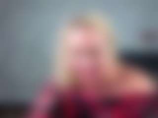 Live cam show with Lillit-Fabia - Mature on Camsoda