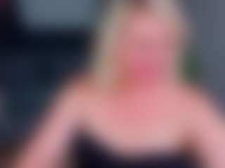 Live cam show with Lillit-Fabia - Sweet on Camsoda