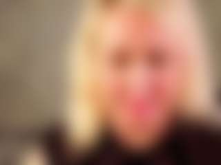 Live cam show with Lillit-Fabia - Role Play MILF on Camming Site