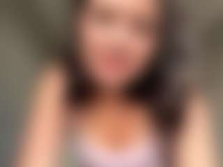 AveryHubric's Live Sex Cam Show