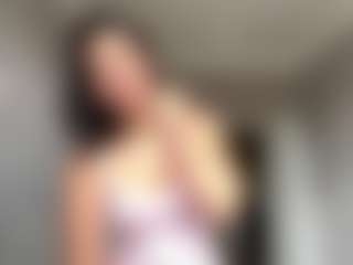 AveryHubric's Live Sex Cam Show