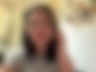AveryHubric's Live Sex Cam Show