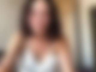 AveryHubric's Live Sex Cam Show