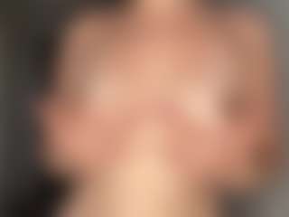AveryHubric's Live Sex Cam Show