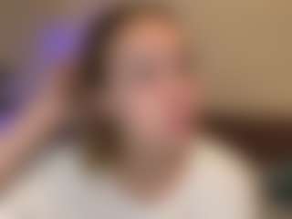 Live cam show with CierraLampel - Yoga on Milf Play
