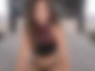 CyrenaLuxe's Live Sex Cam Show