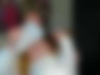 Live cam show with Eda-Viks - Thin on CamClone