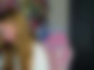 Live cam show with Eda-Viks - Twerk on madthumbs
