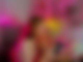 Live cam show with Eda-Viks - Upskirt on chickslive.net