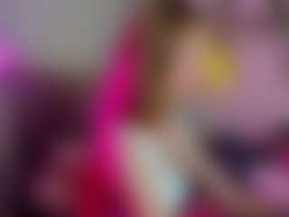 Live cam show with Eda-Viks - Petite on Cam Slut