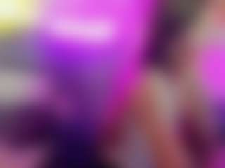 Live cam show with Eda-Viks - Sweet on Gym Cam Girls