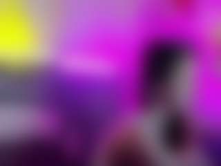 Live cam show with Eda-Viks - Oil on Camsoda
