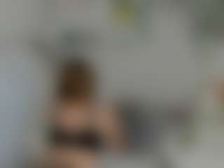 Live cam show with Eda-Viks - Striptease on Hubzter Live