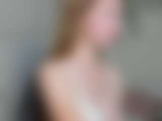 Live cam show with Eda-Viks - Thin on Gym Cam Girls